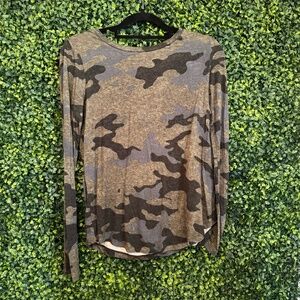 Came Long Sleeve Top